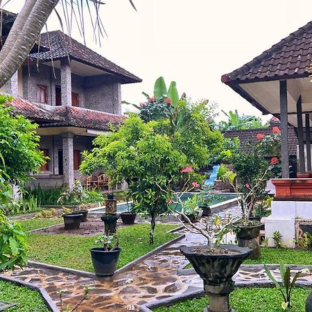 Gusti Home Stay Ubud Ngoại thất bức ảnh