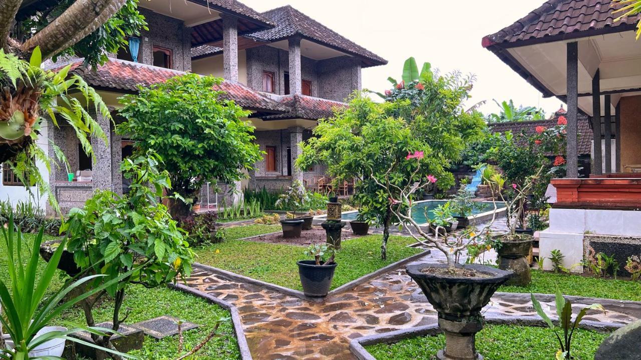 Gusti Home Stay Ubud Ngoại thất bức ảnh