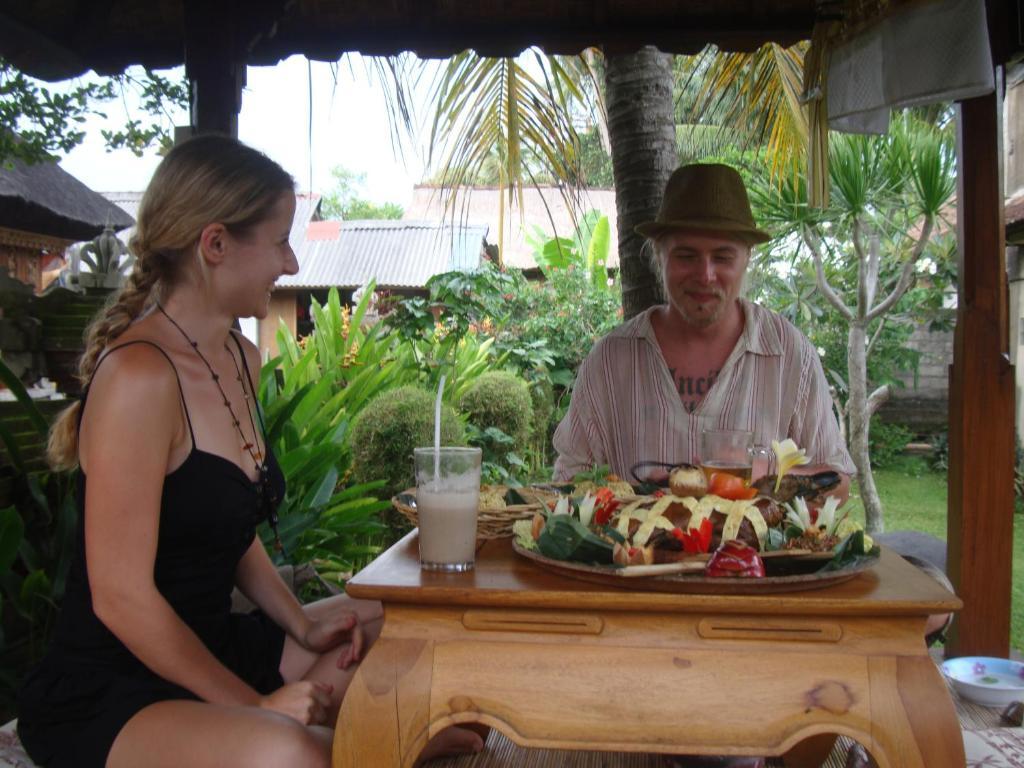Gusti Home Stay Ubud Ngoại thất bức ảnh